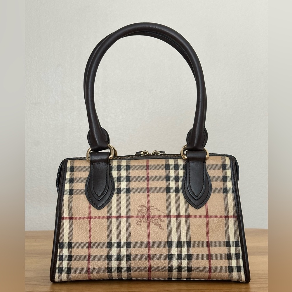 Burberry Handbag - Picture 3 of 17